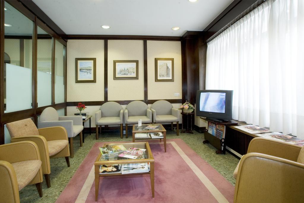 Hotel Castilla Gijón Zewnętrze zdjęcie